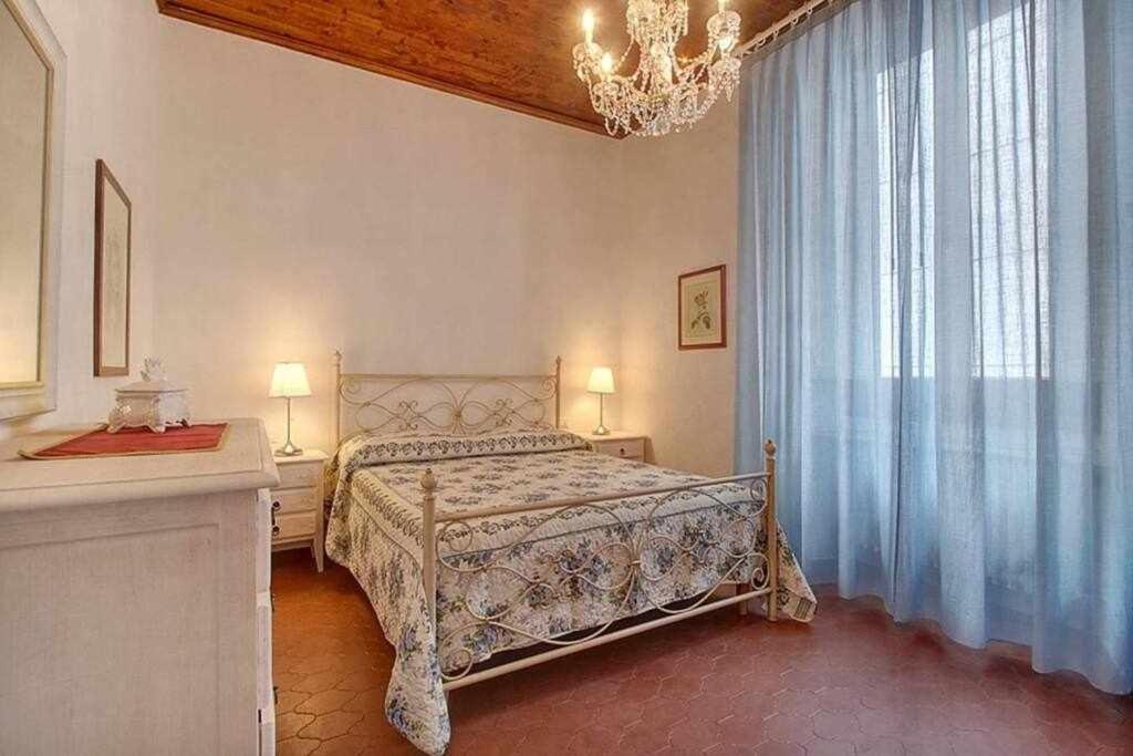 Santa Croce Elegant With Garage Apartment Florence Ngoại thất bức ảnh