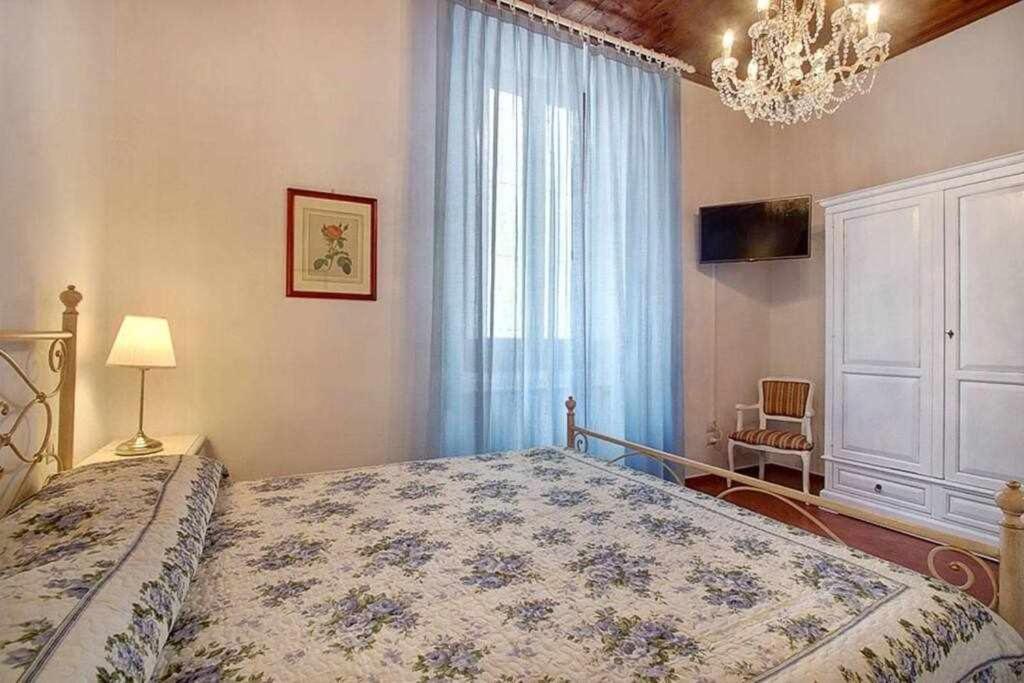 Santa Croce Elegant With Garage Apartment Florence Ngoại thất bức ảnh
