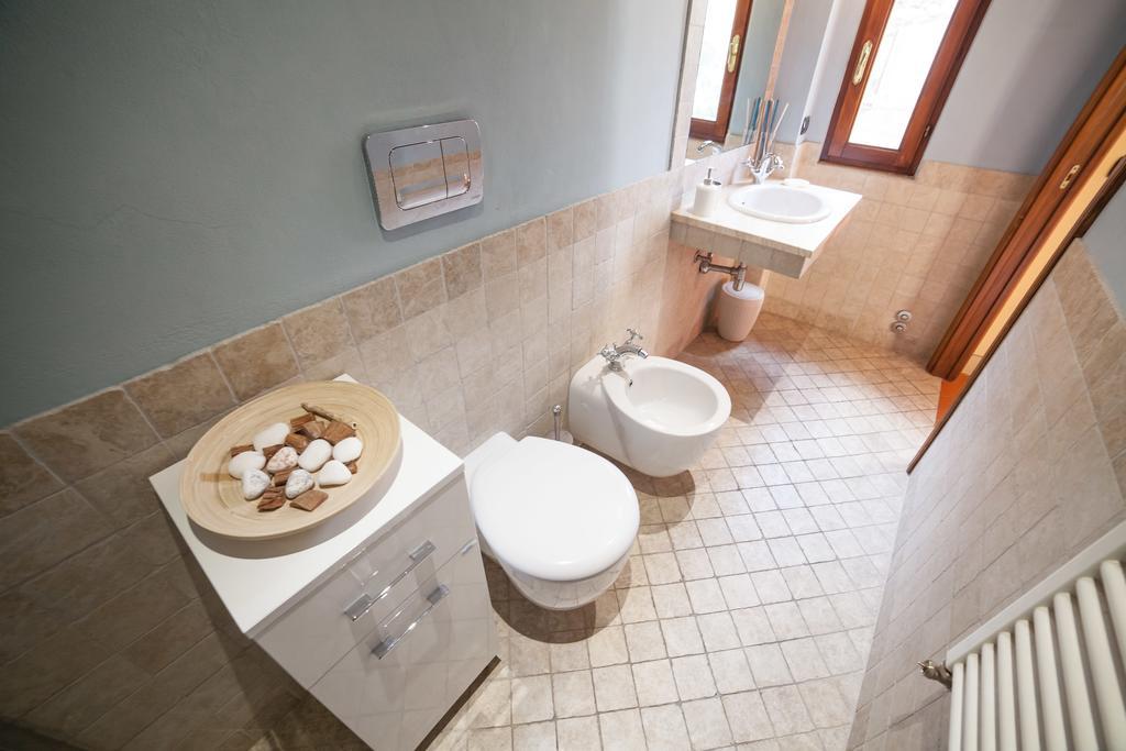 Santa Croce Elegant With Garage Apartment Florence Ngoại thất bức ảnh