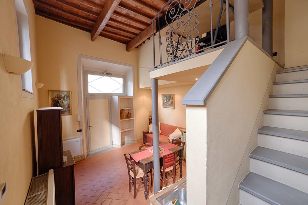 Santa Croce Elegant With Garage Apartment Florence Ngoại thất bức ảnh